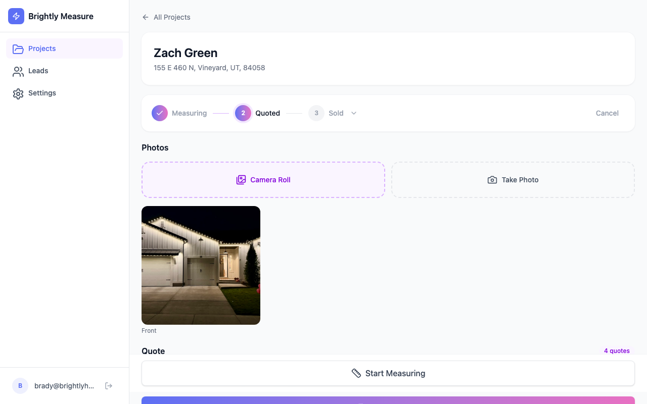 Project dashboard showing roofline photos and status
